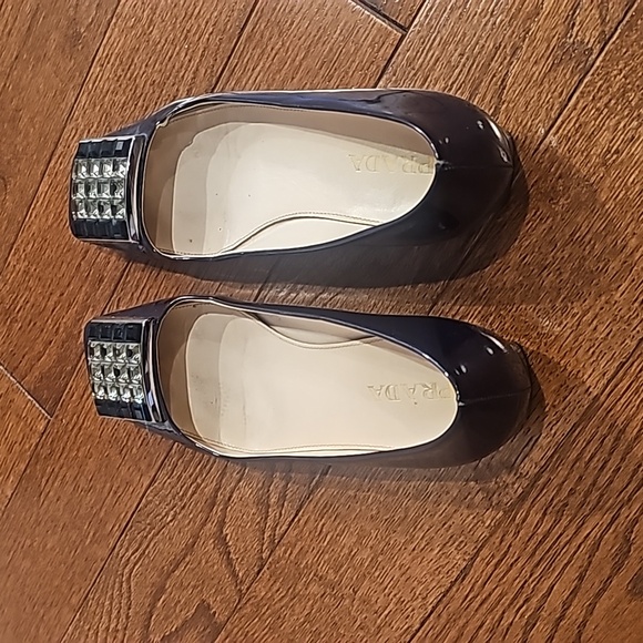Prada Flats Size 37.5 - Picture 3 of 4